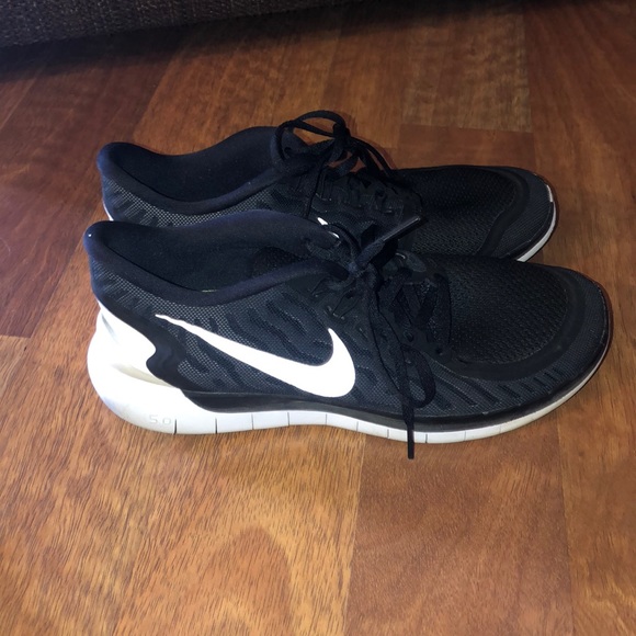 Nike Shoes - Nike Black and White 5.0 Frees